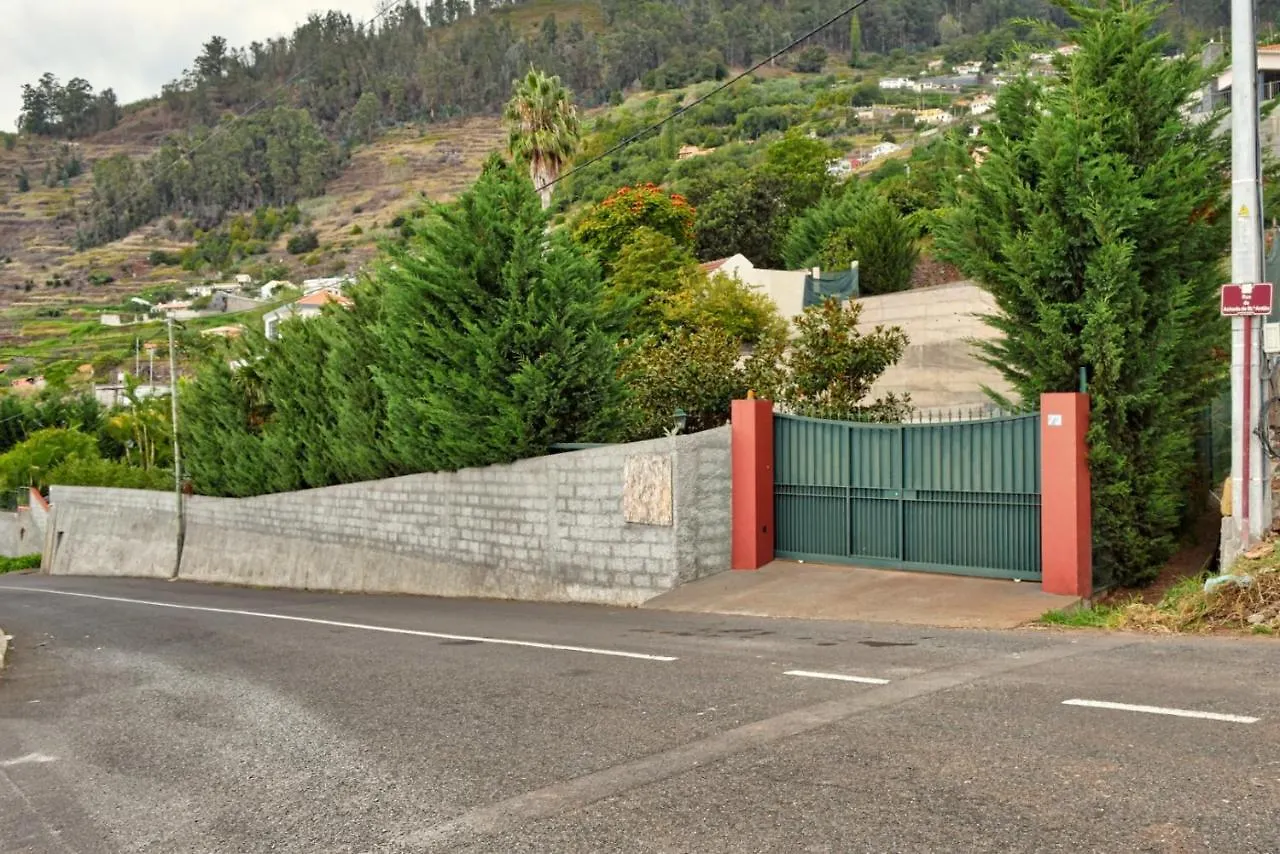 Holiday home Loureiros Cottage, A Home In Madeira Arco da Calheta